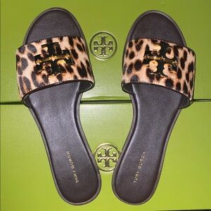 Tory Burch Leopard Everly Baby Hair Calf Slides Sandals with Gold Logo sz 8.5